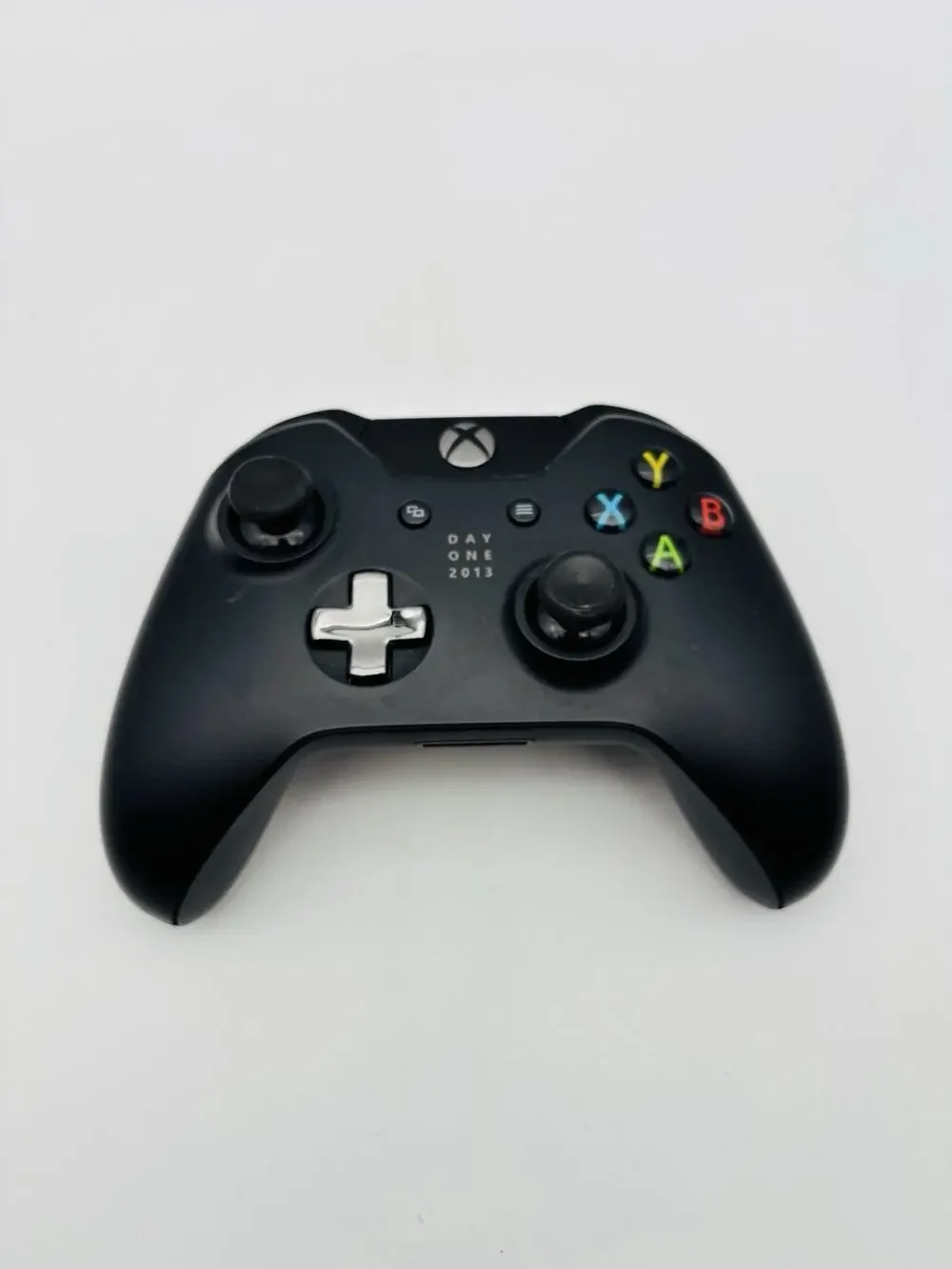 Microsoft Xbox One Wireless Controller Black 1537 Day One 2013 Limited Edition